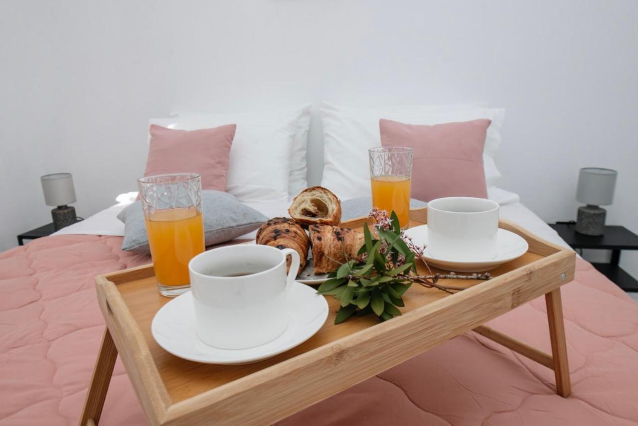 Ionian Luxury Apartments ペラマ エクステリア 写真