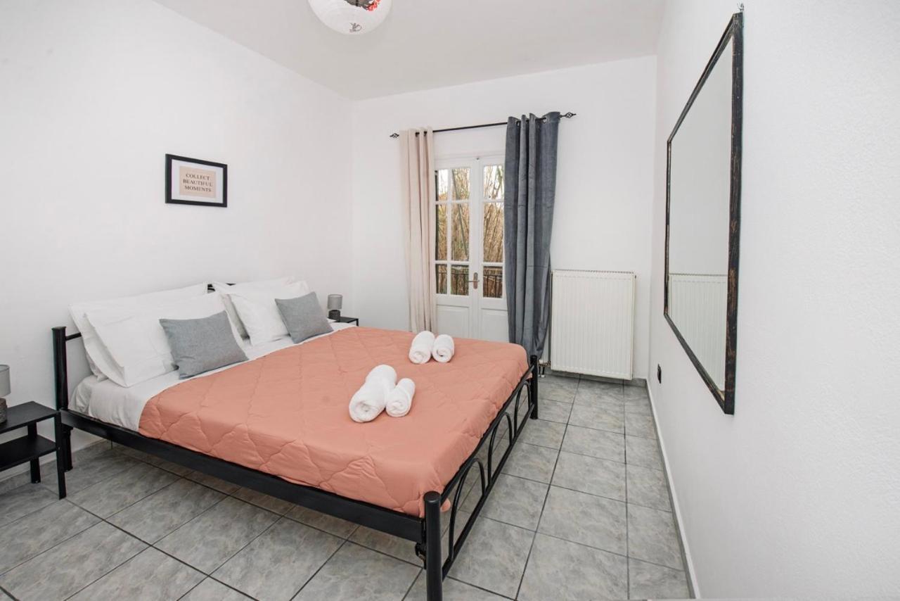 Ionian Luxury Apartments ペラマ エクステリア 写真
